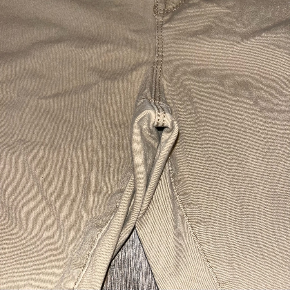 No Boundaries Khaki Jeans - Picture 5 of 5